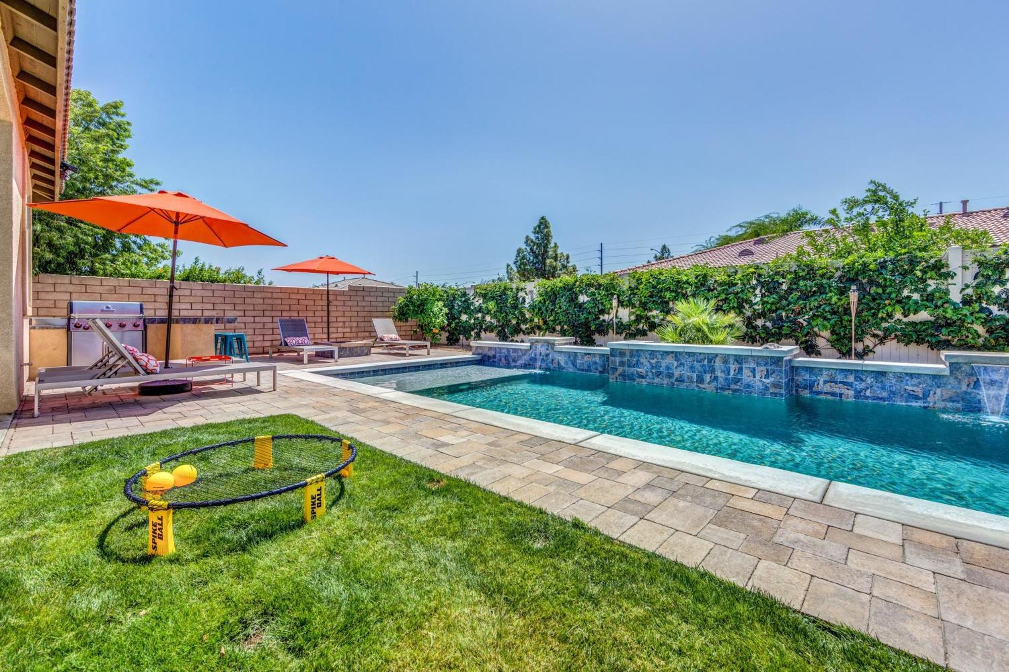 Magnolia By Avantstay Magnificent Coachella Valley Oasis W Pool Spa Индиоу Екстериор снимка