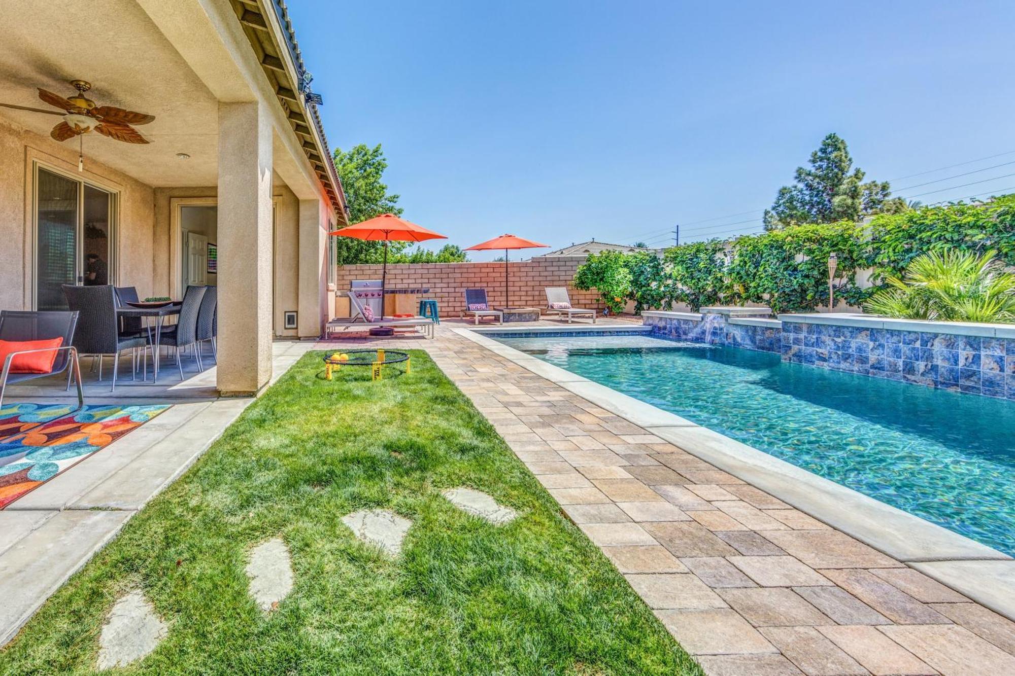 Magnolia By Avantstay Magnificent Coachella Valley Oasis W Pool Spa Индиоу Екстериор снимка